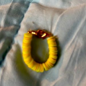 Yellow cute ring🤟🫰